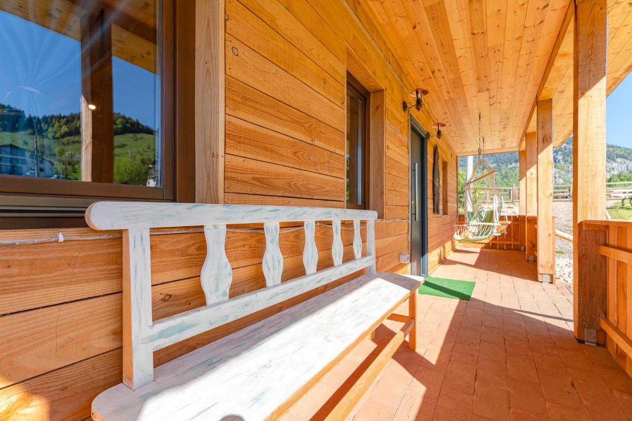 Casa Wezly Villa Măgura Exterior photo