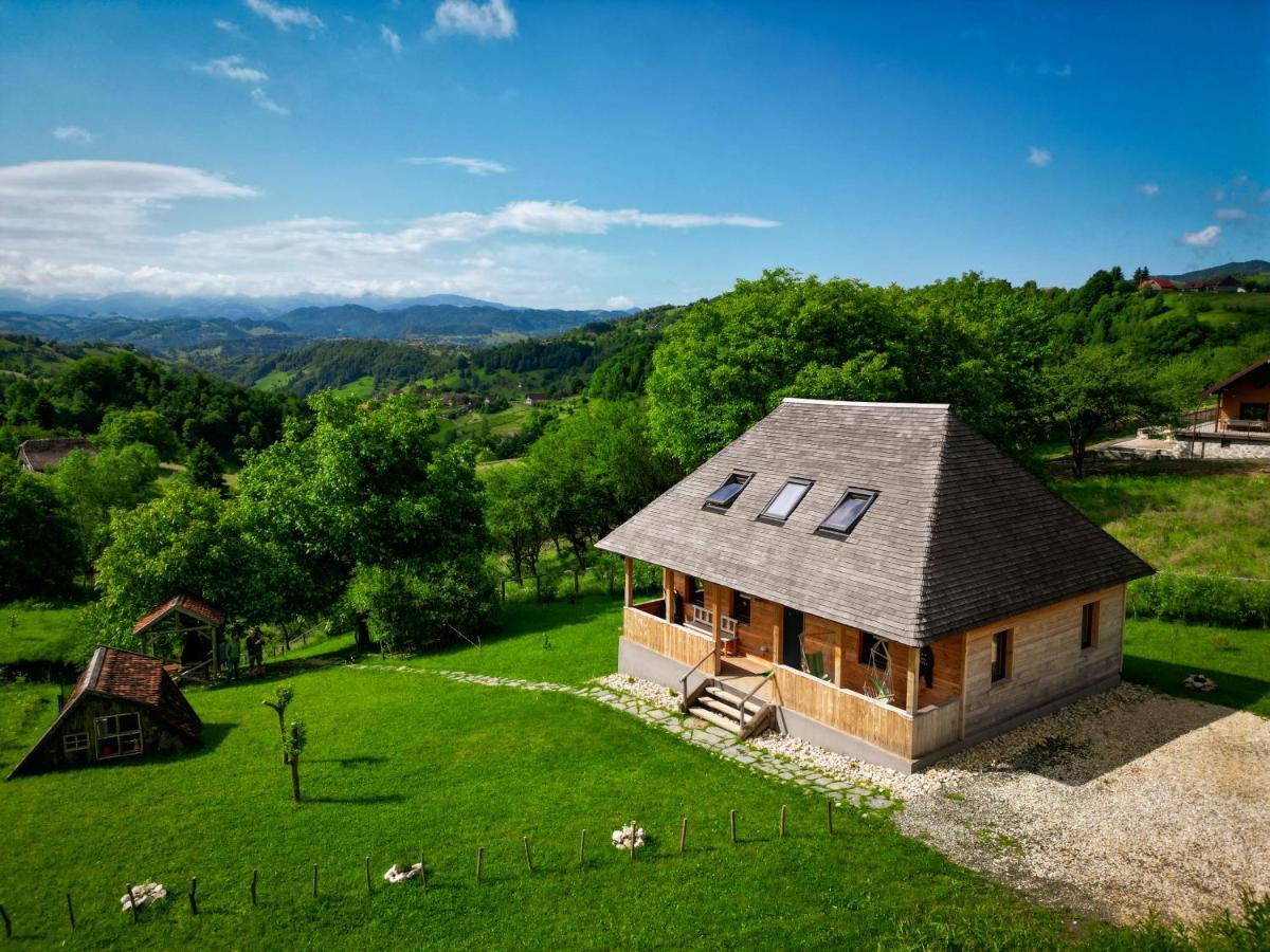Casa Wezly Villa Măgura Exterior photo